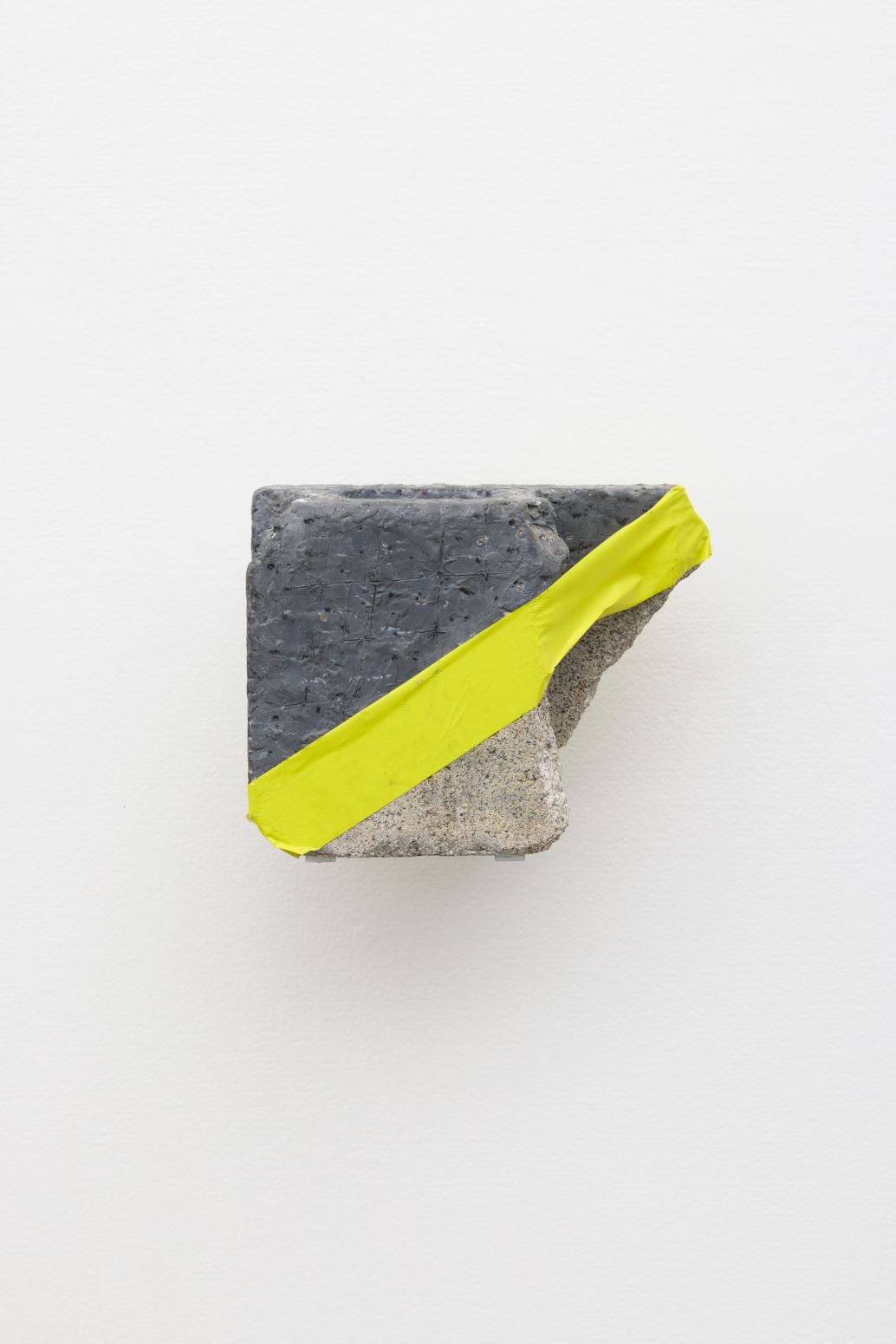 Leg — installation and artwork photograph 28, Photo by Shunta Inaguchi