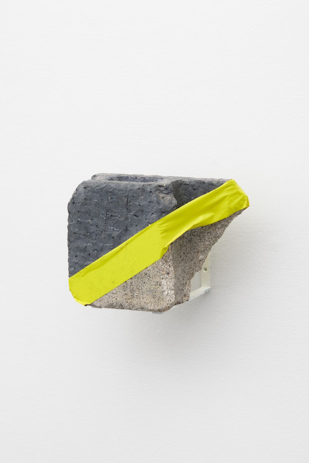 Leg — installation and artwork photograph 29, Photo by Shunta Inaguchi