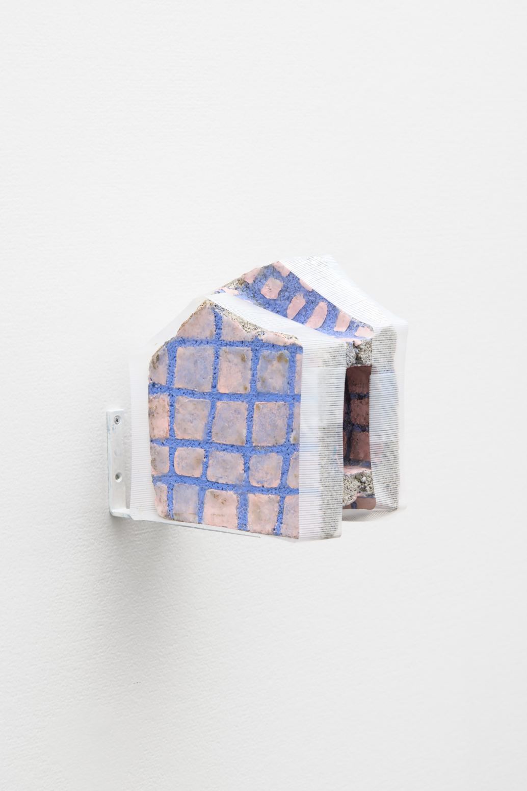 Leg — installation and artwork photograph 31, Photo by Shunta Inaguchi