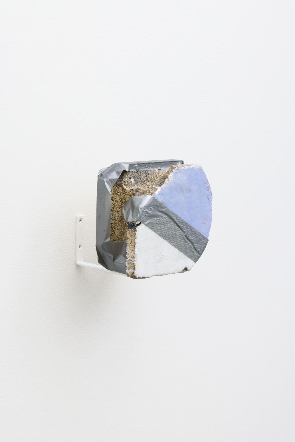 Leg — installation and artwork photograph 35, Photo by Shunta Inaguchi